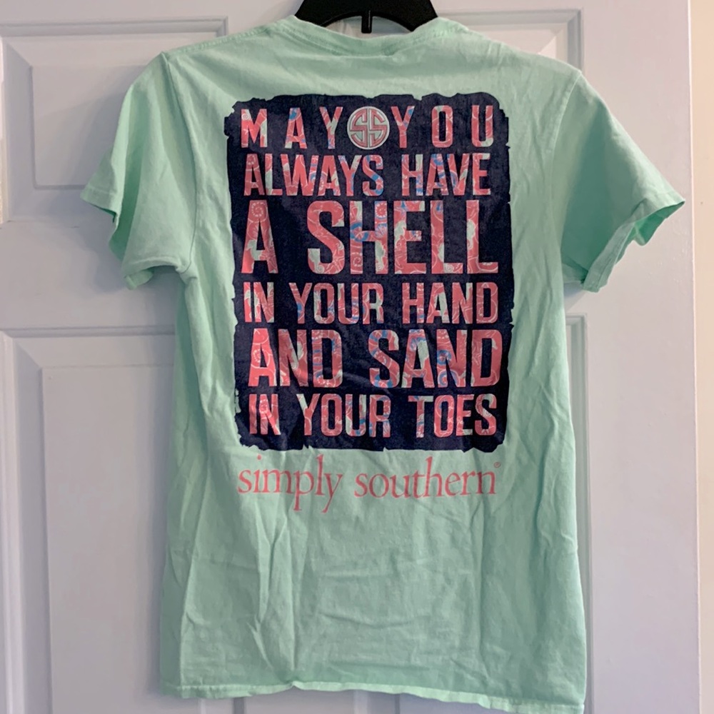 SIMPLY SOUTHERN, GREEN, COTTON SHIRT, Shell in your hand Beach, Small